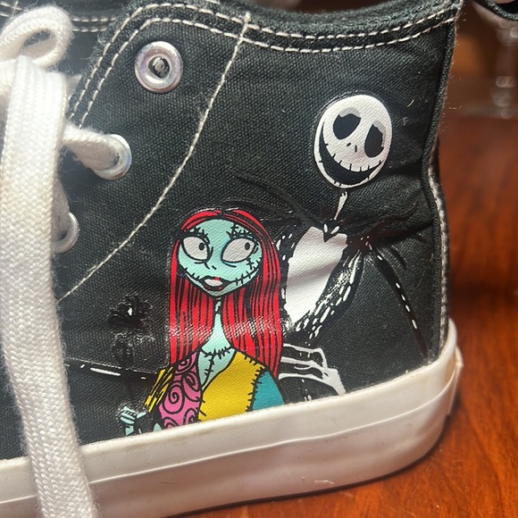 Disney nightmare before Christmas high top sneakers. Size 1. - Picture 2 of 8